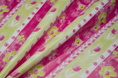 1 Rolle Geschenkpapier 119070, Happy Spring, 250m, 70cm