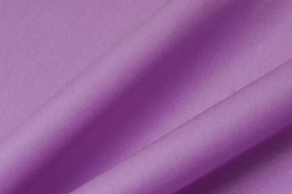 1 Rolle Seidenpapier A18, lila, 28g/m², 350m, 50cm 1 Rolle Seidenpapier A18, lila, 28g/m², 350m, 50cm
